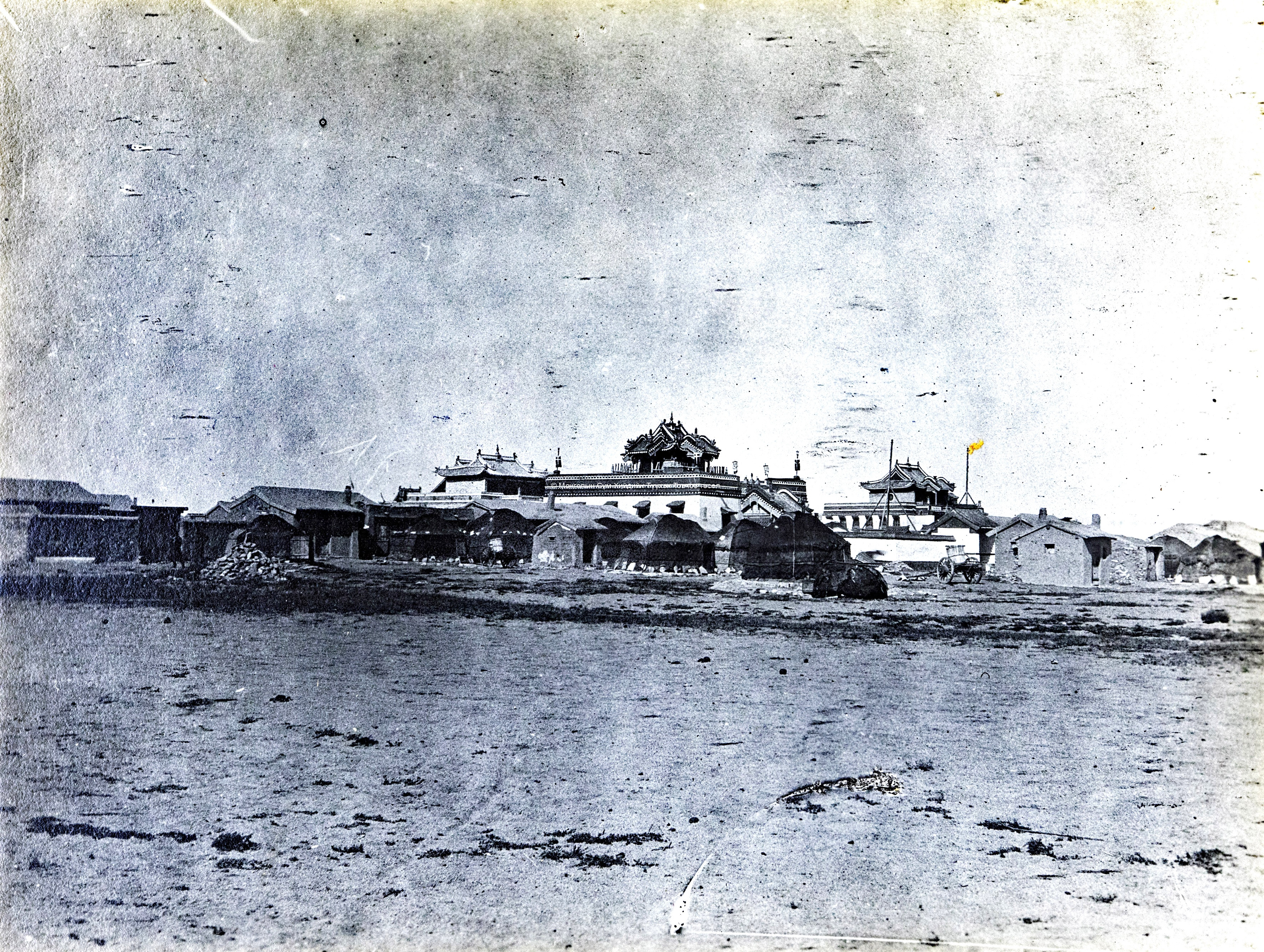 San beisiin örgöö. The lower lamasery (Dood khüree). RGS089858 Binsteed, G.C. 1913